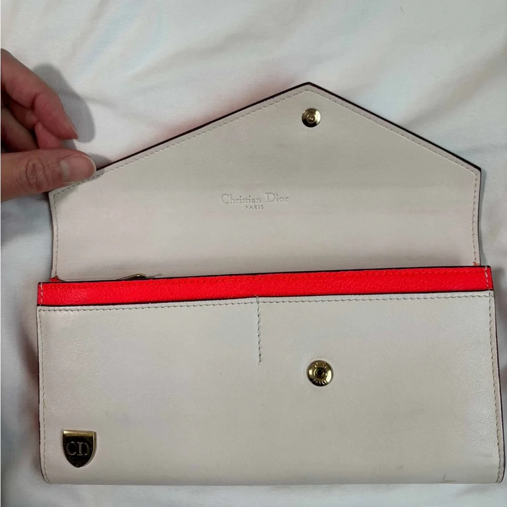 Dior Wallet